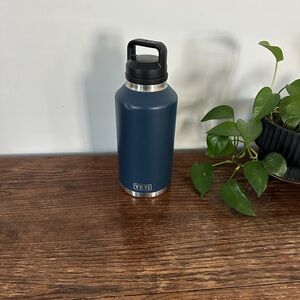Yeti Deep Blue Insulated Chug Water Bottle 64 ounces